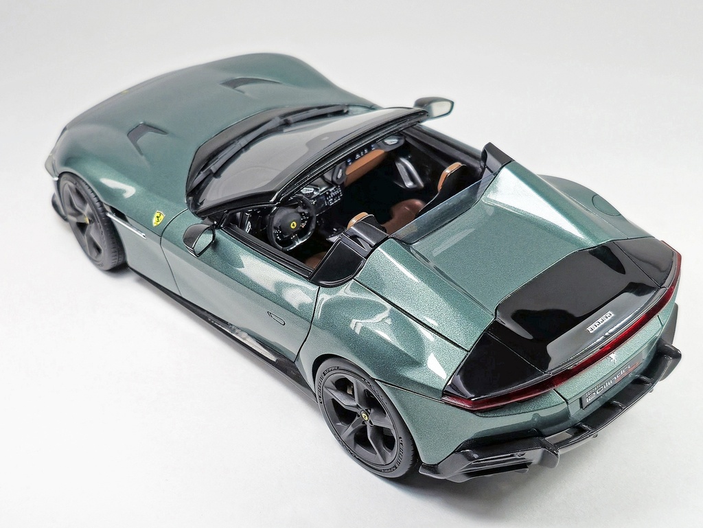 KITBOX-PZY - 1/24 FERRARI 12 CILINDRI BERLINETTA